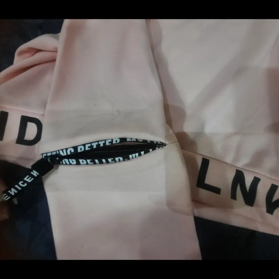 کراپ آستین بلند زیپدار