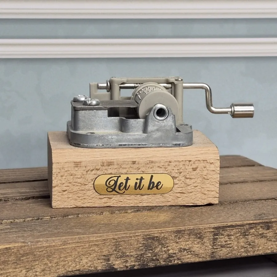 جعبه موزیکال let it be