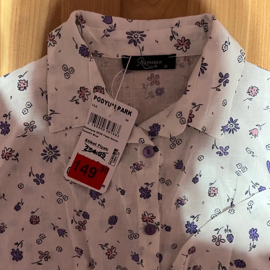 شومیز کوتاه