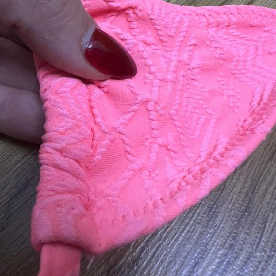 لباس زیر_سوتین