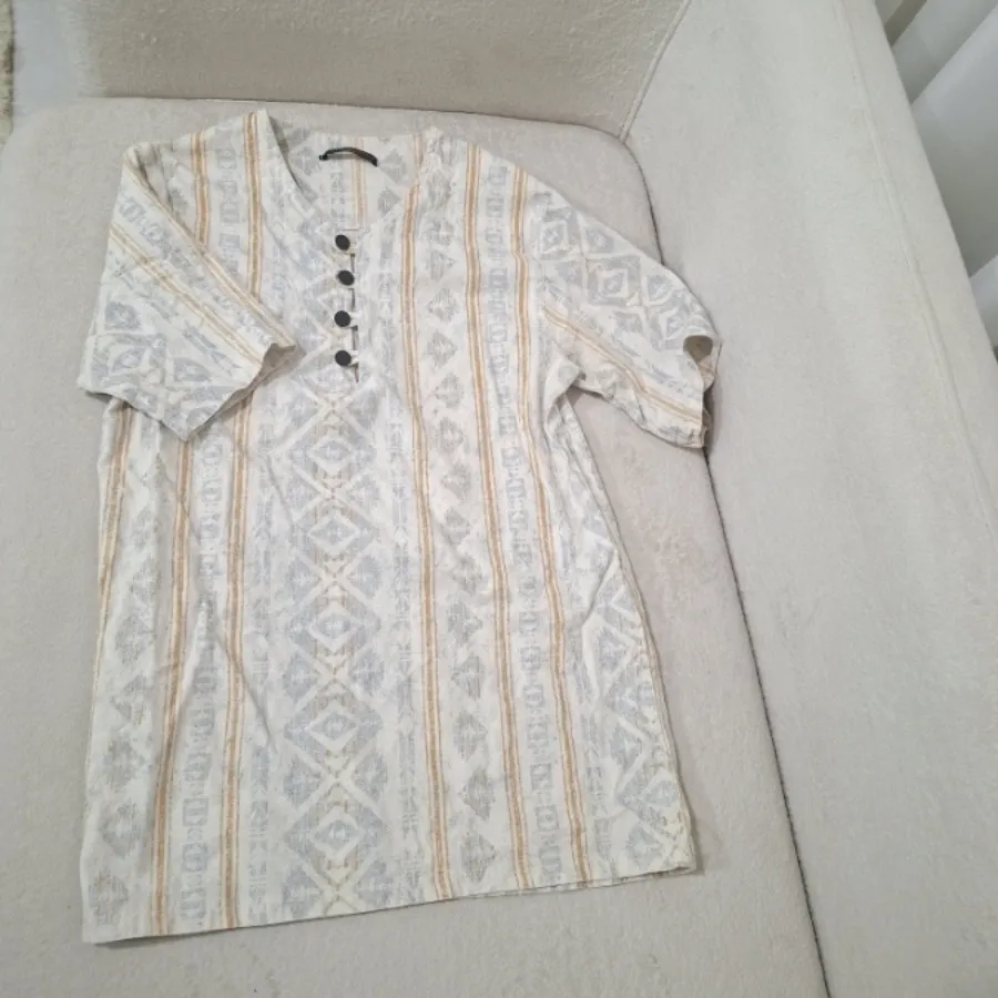 پیراهن مردانه