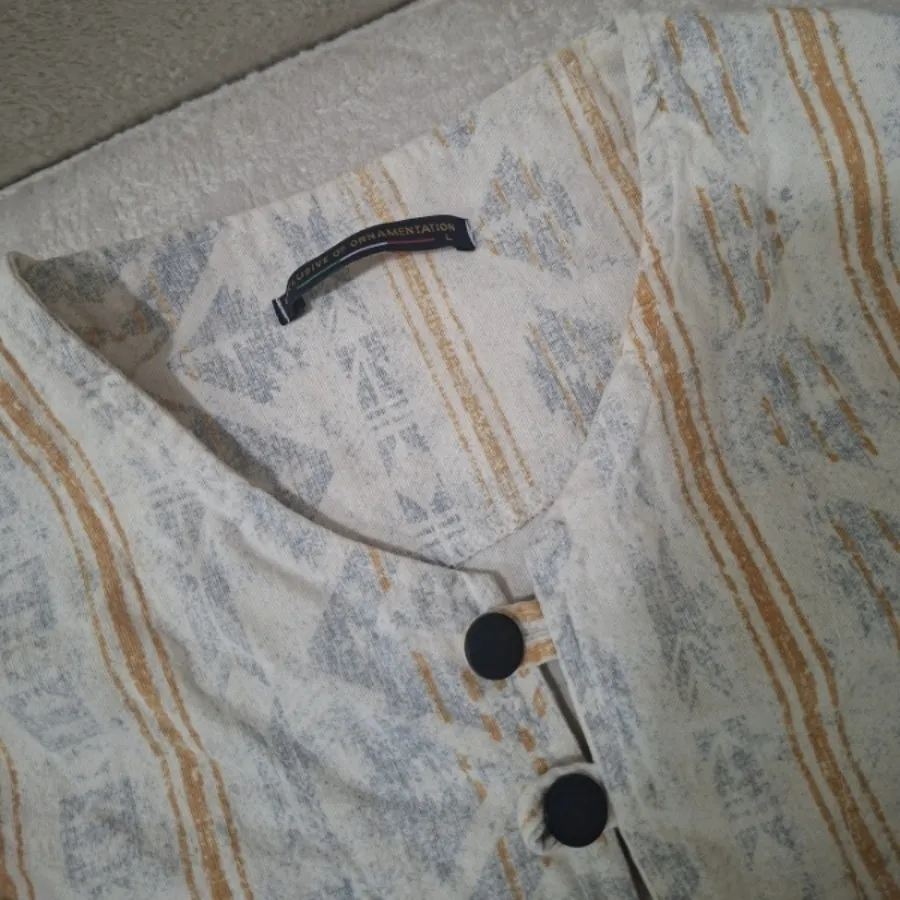 پیراهن مردانه