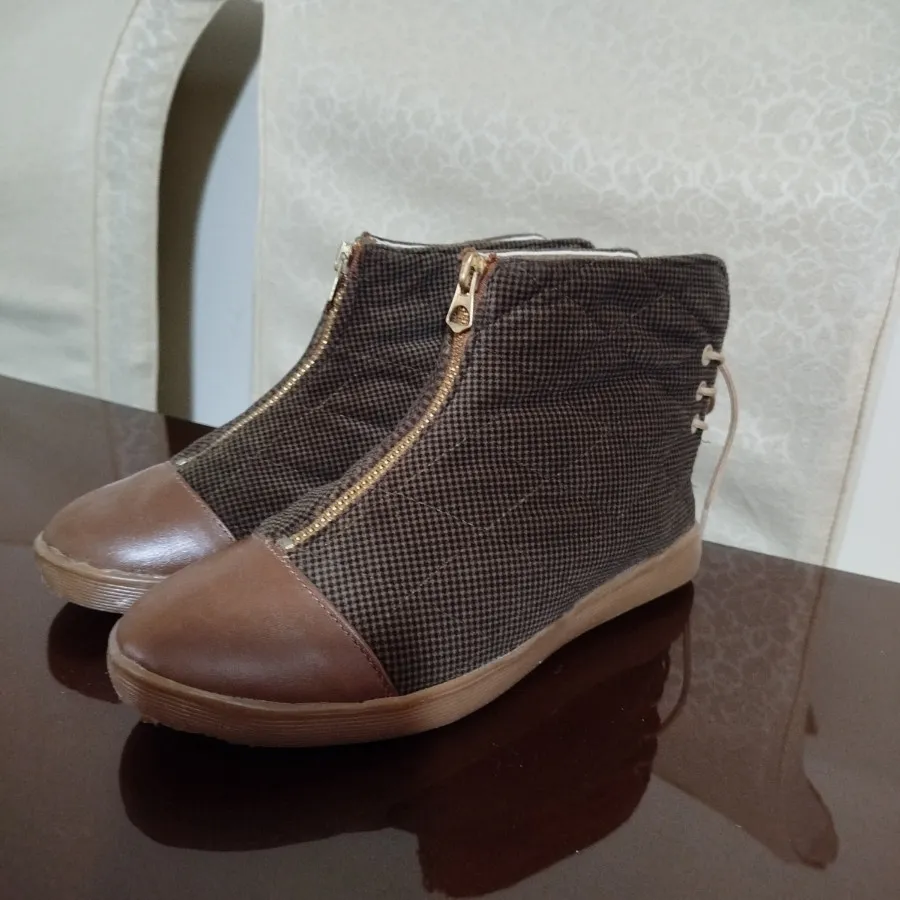 نیم بوت زنانه