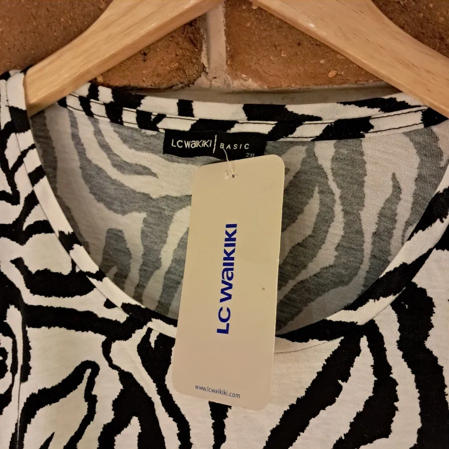 تیشرت زنانه ترک