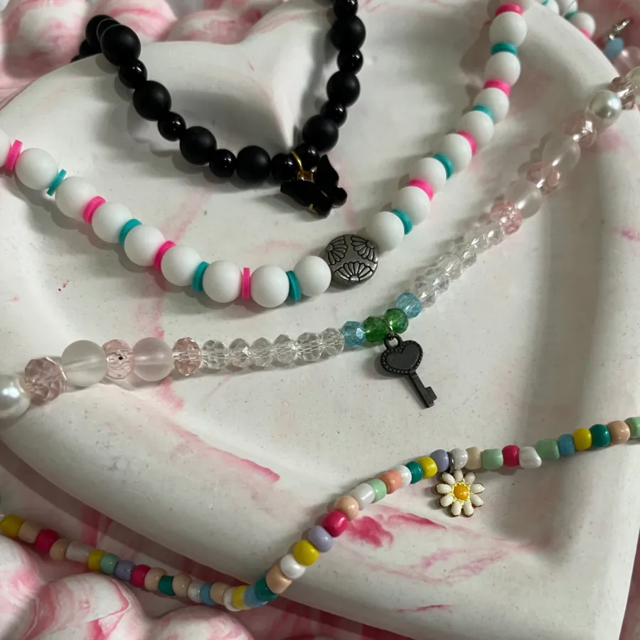 گردنبند های سنگی