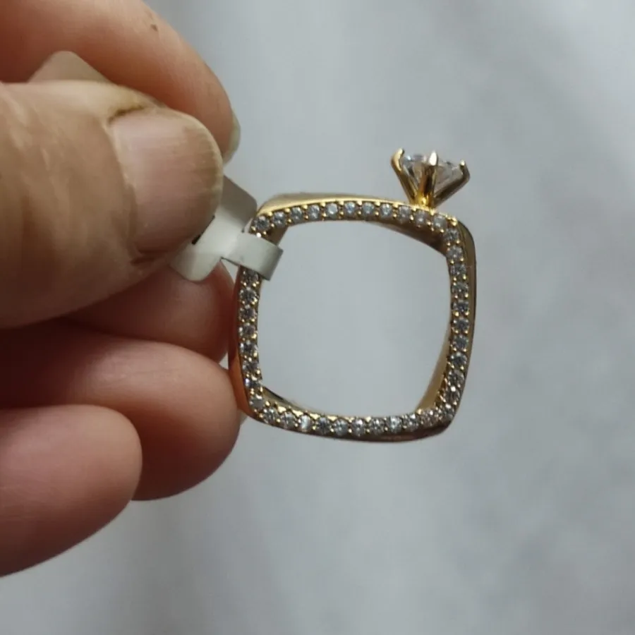 انگشتر جواهراستیل باکیفیت