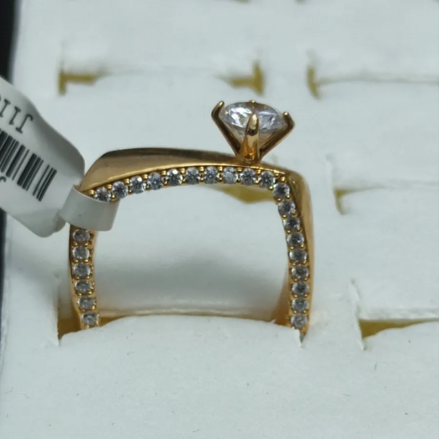 انگشتر جواهراستیل باکیفیت