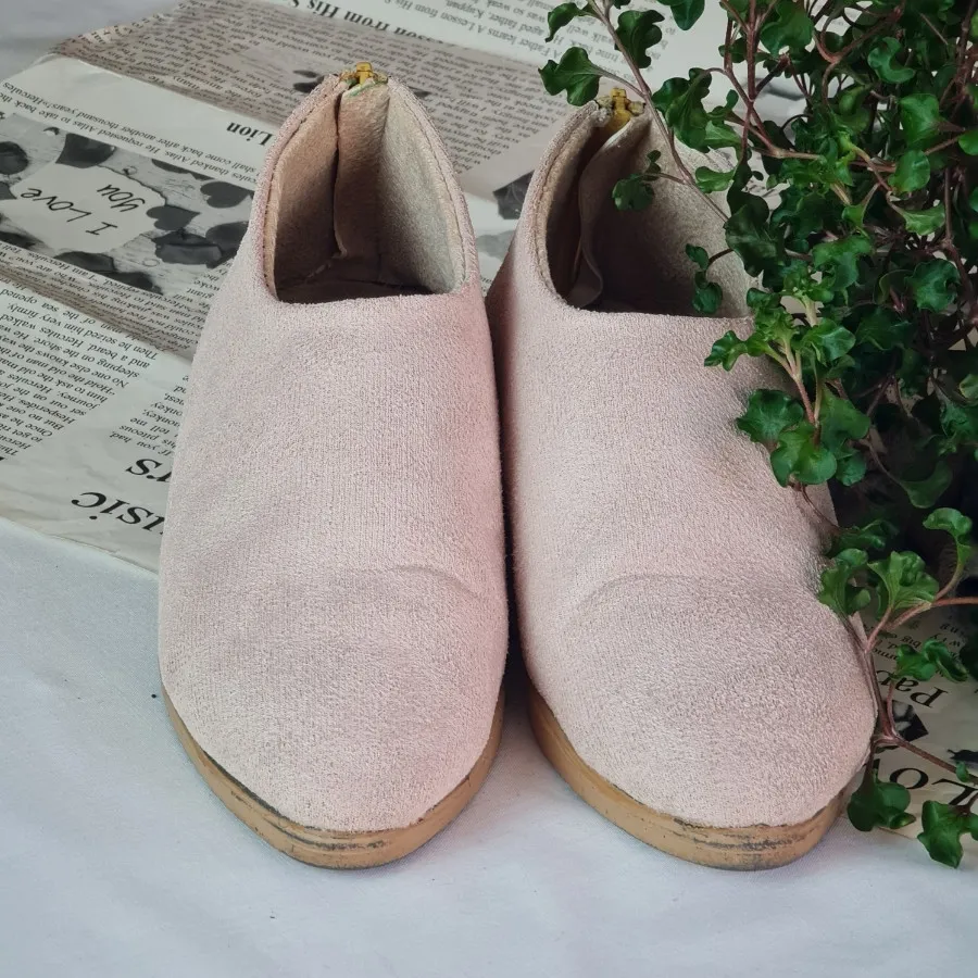 کفش فوق‌العاده شیک