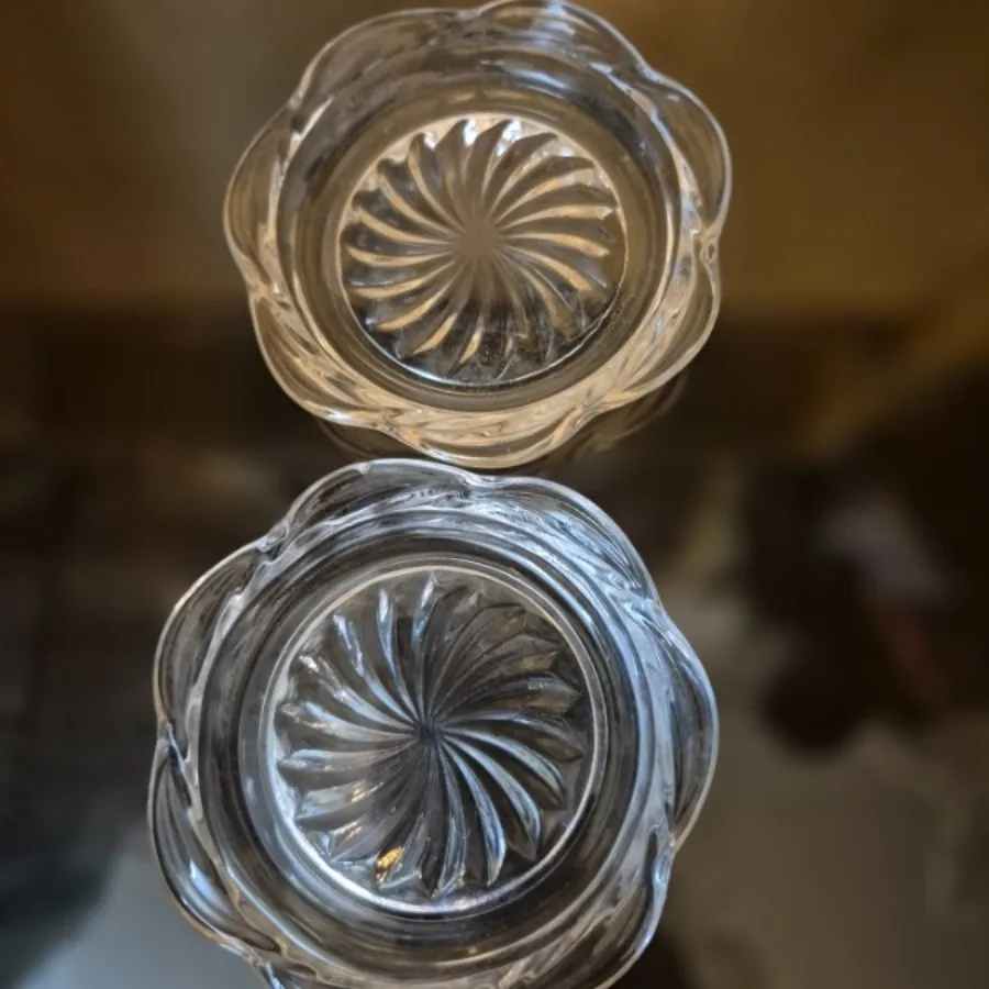 زیر لیوانی یا زیتون خوری