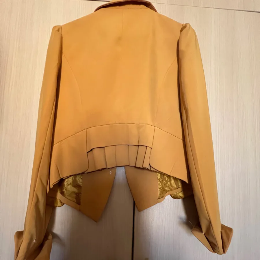 کراپ کت خردلی