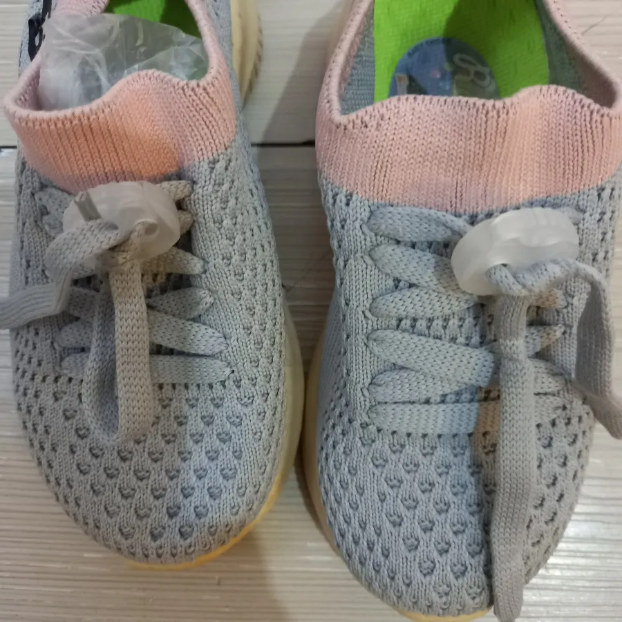 کفش اسپرت کشی نو