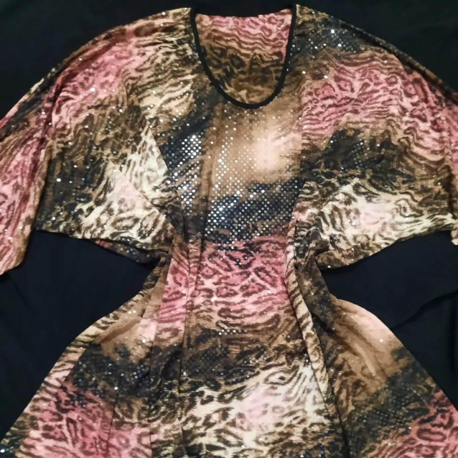 بلوز زنانه خیلی بزرگ