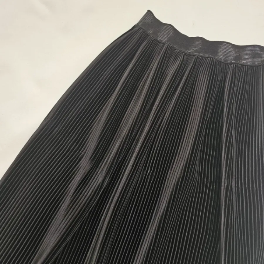 دامن پلیسه گرم بالا