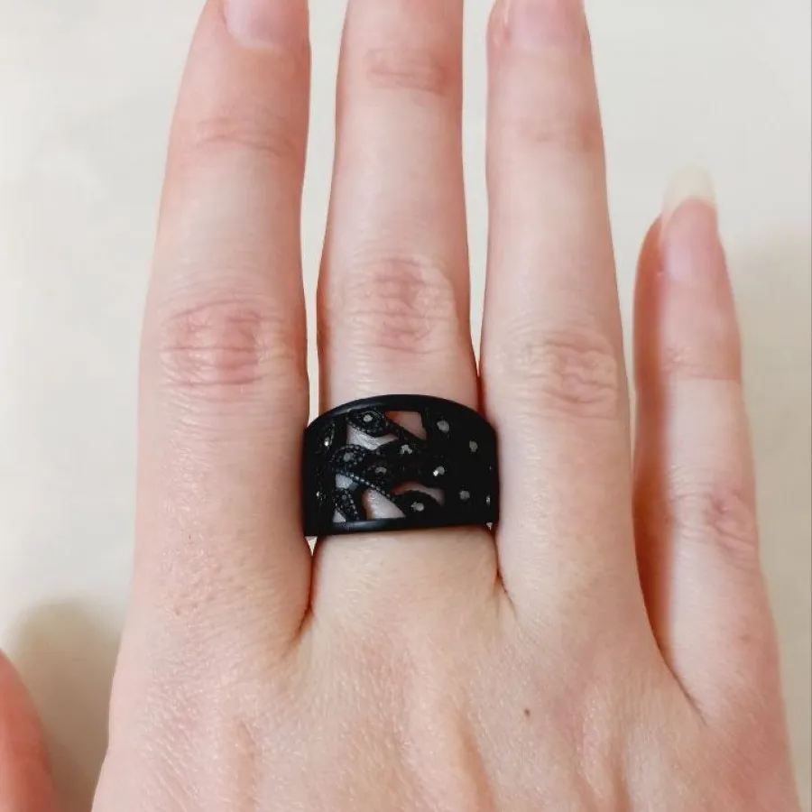 انگشتر جذاب و زیبا