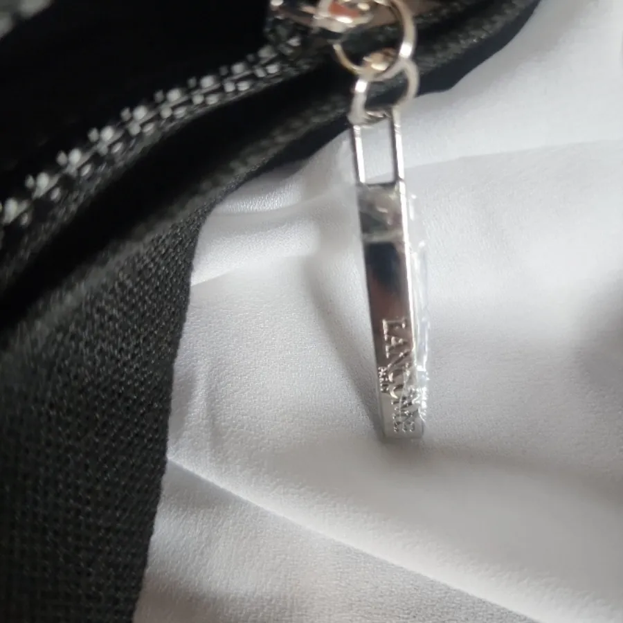 کراس بادی Lancôme