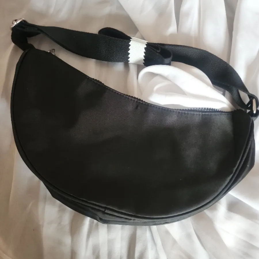 کراس بادی Lancôme