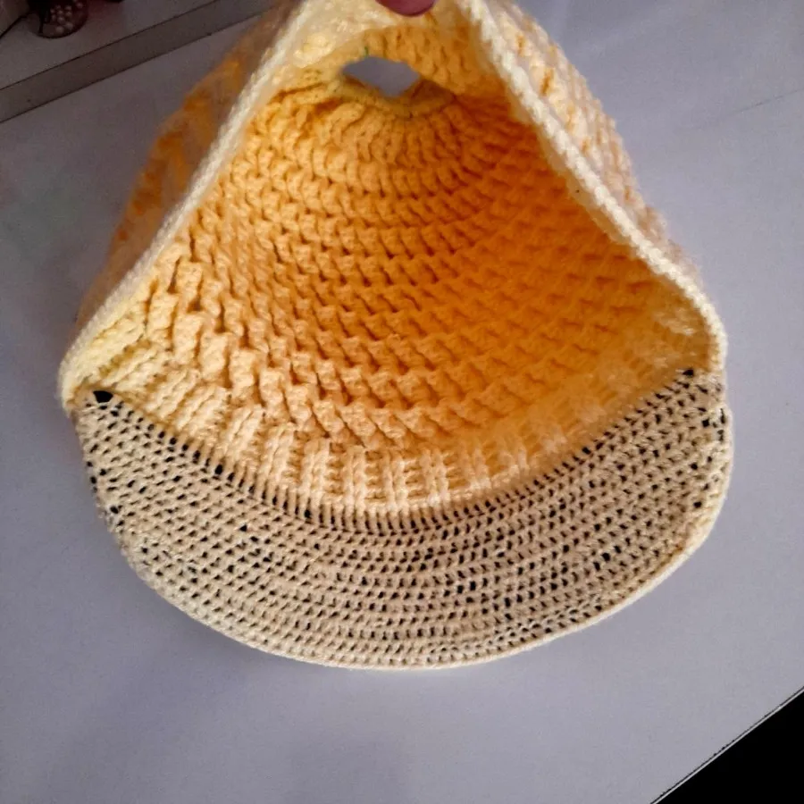 کلاه بافت زنانه