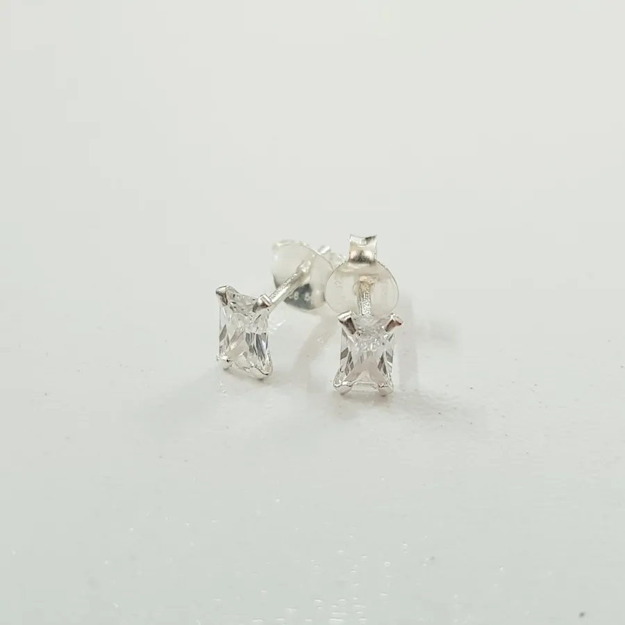 گوشواره نقره 925 زیرکنیا