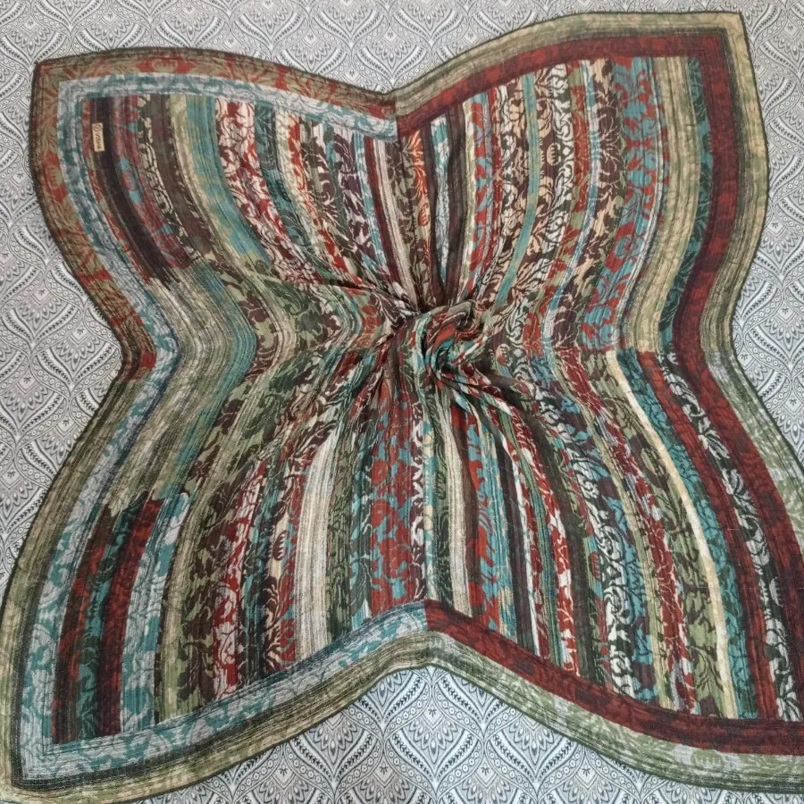 روسری قواره بزرگ