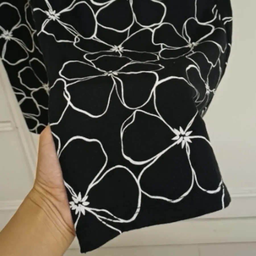 پیراهن گل ختمی