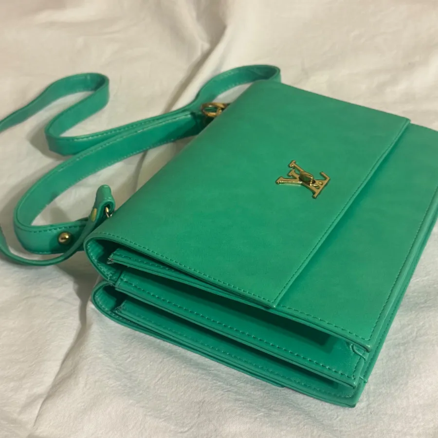 کیف رودوشی و دستی