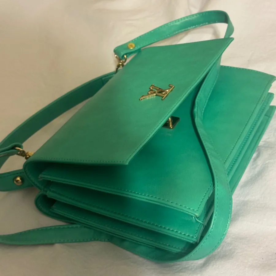 کیف رودوشی و دستی