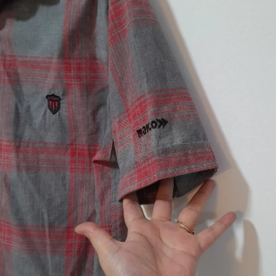 پیراهن یا شومیز