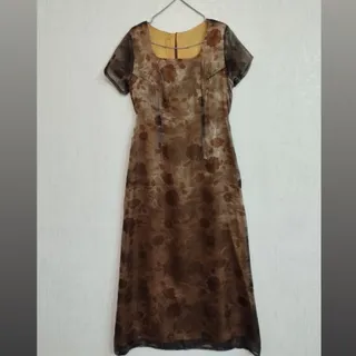 پیراهن حریر شیشه ای