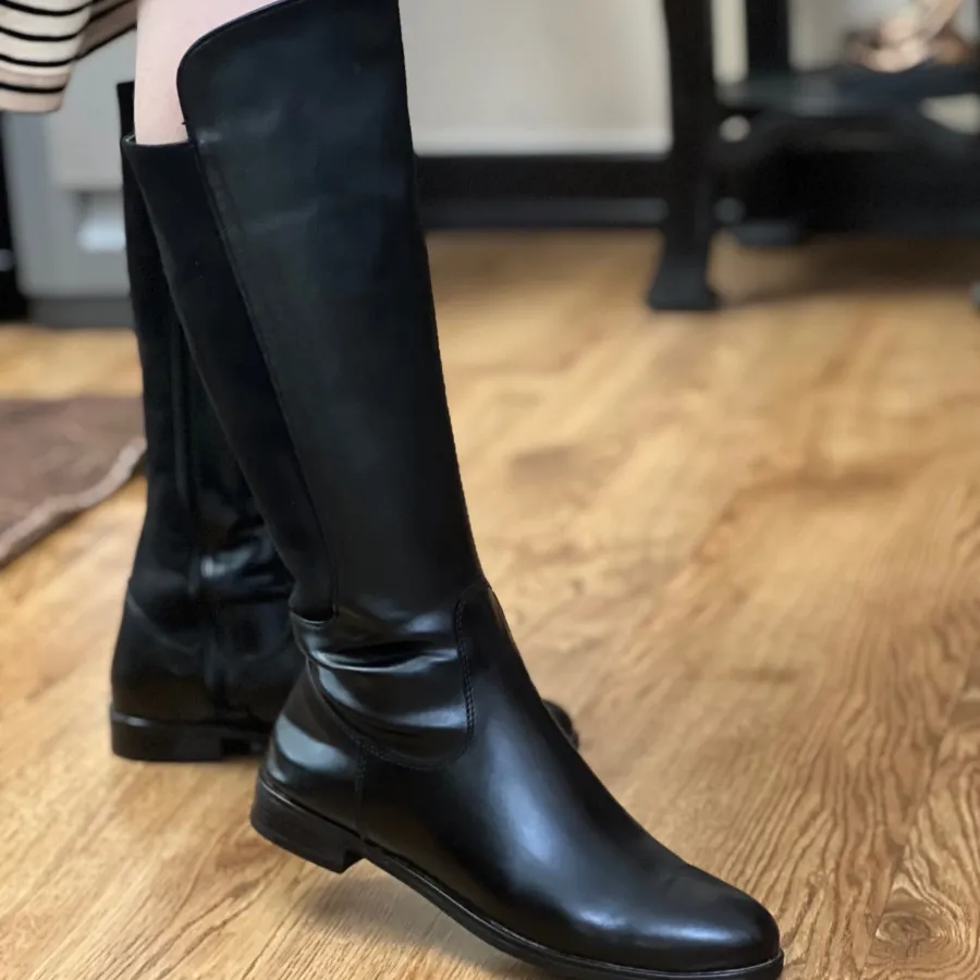 بوت ساق بلند