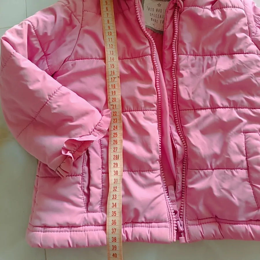 کاپشن خارجی صورتی سه سال