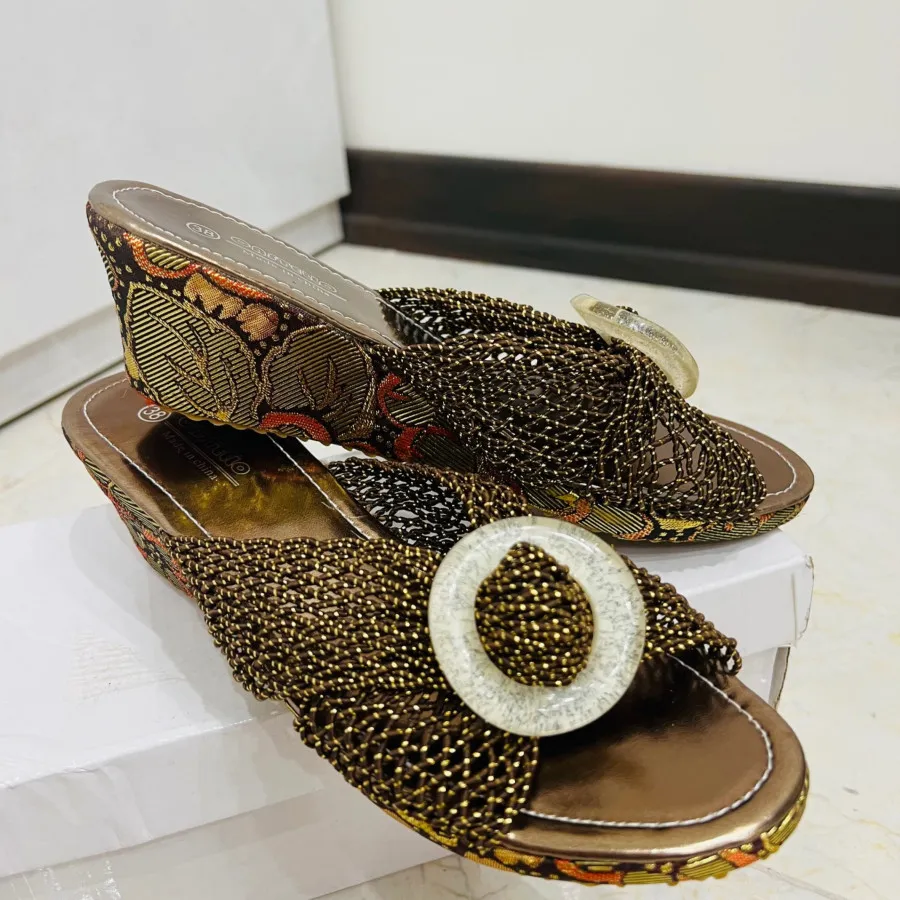 صندل بسیار سبک و راحت