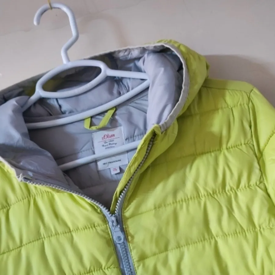 کاپشن خطی لایت S.Oliver