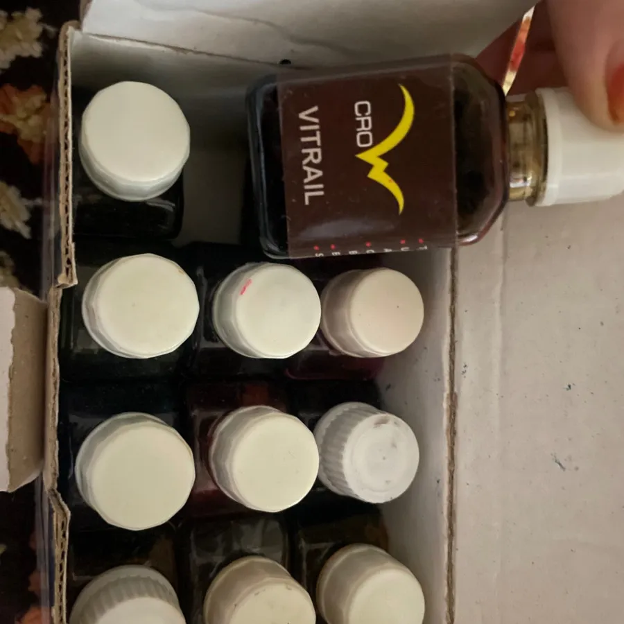 رنگ ویترا و اکولین