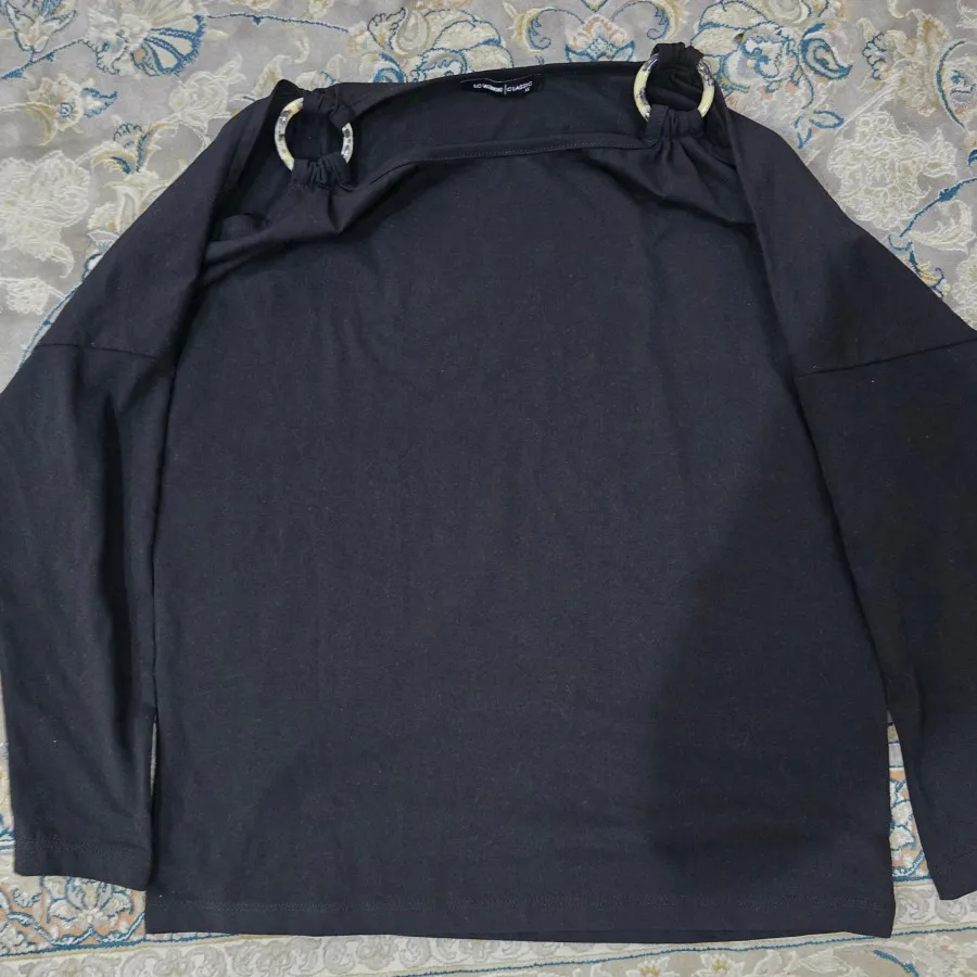 بلوز مشکی lc waikiki