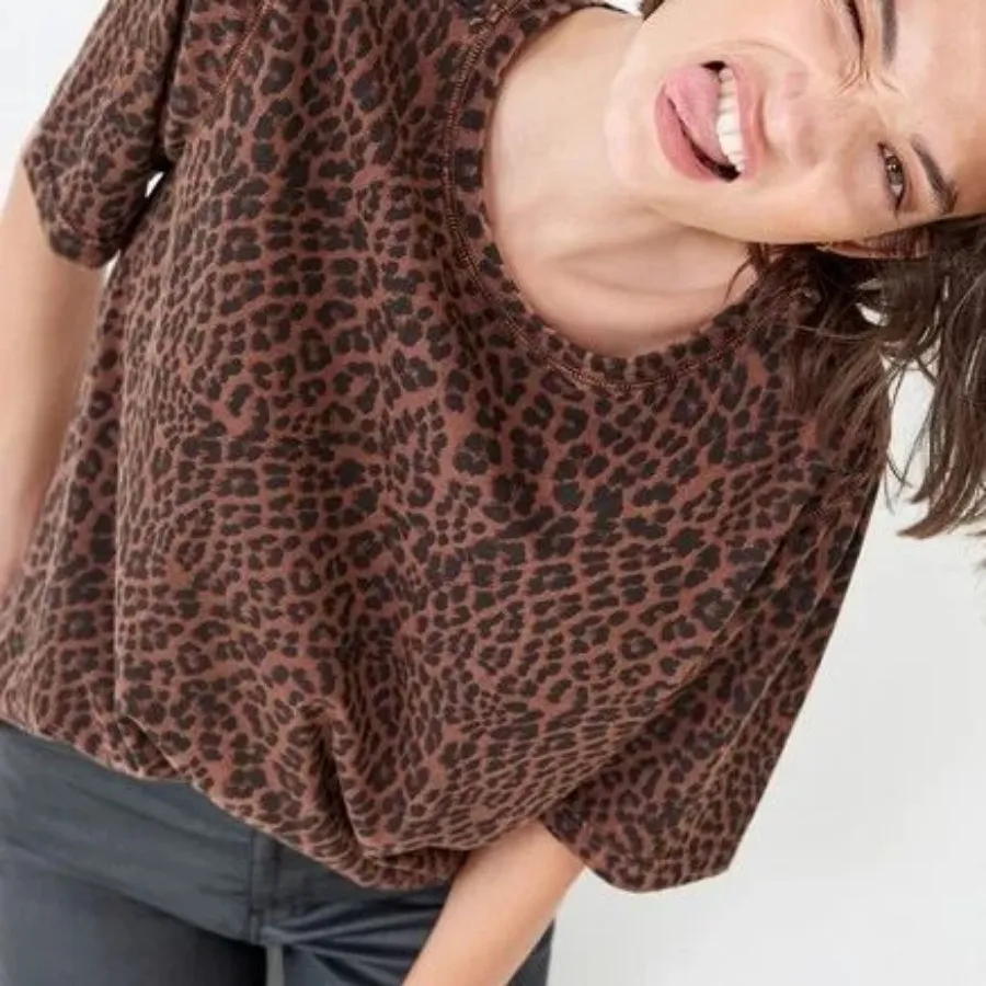 بلوز مخمل لاکچری شرابی