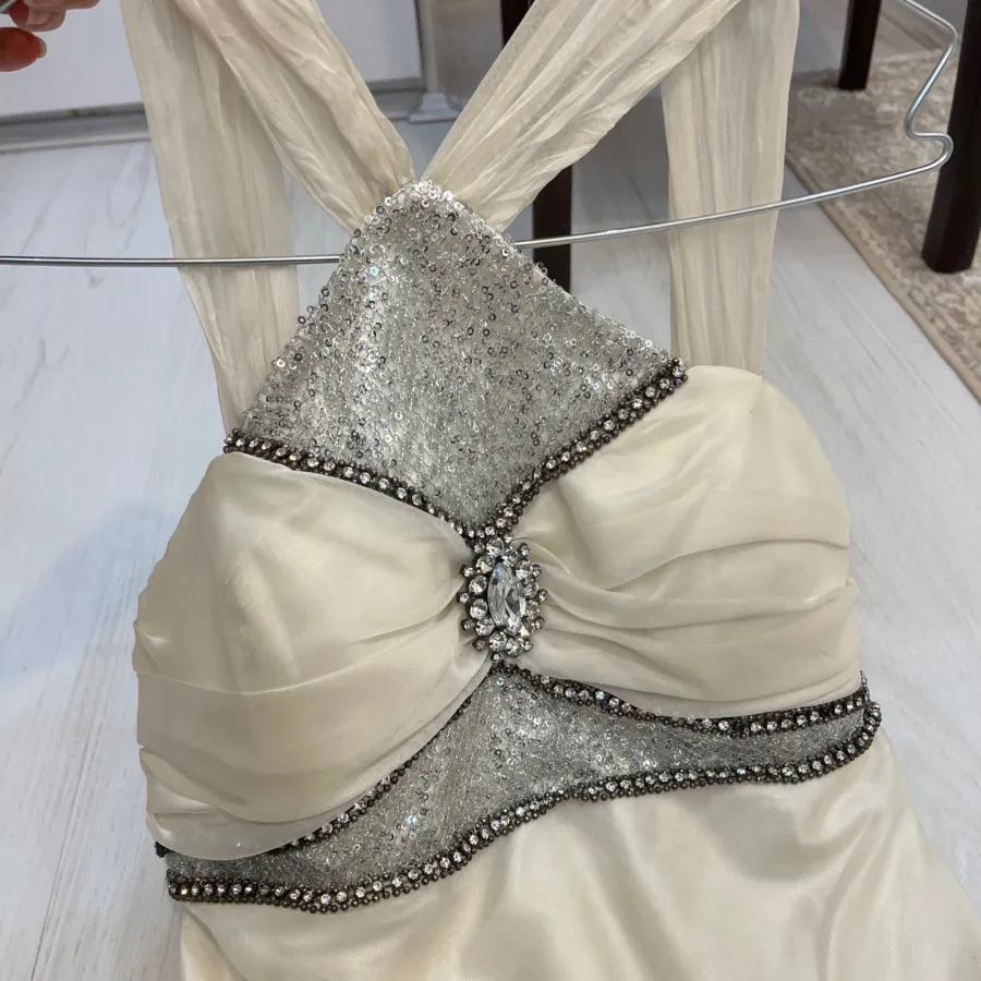 پیراهن نامزدی