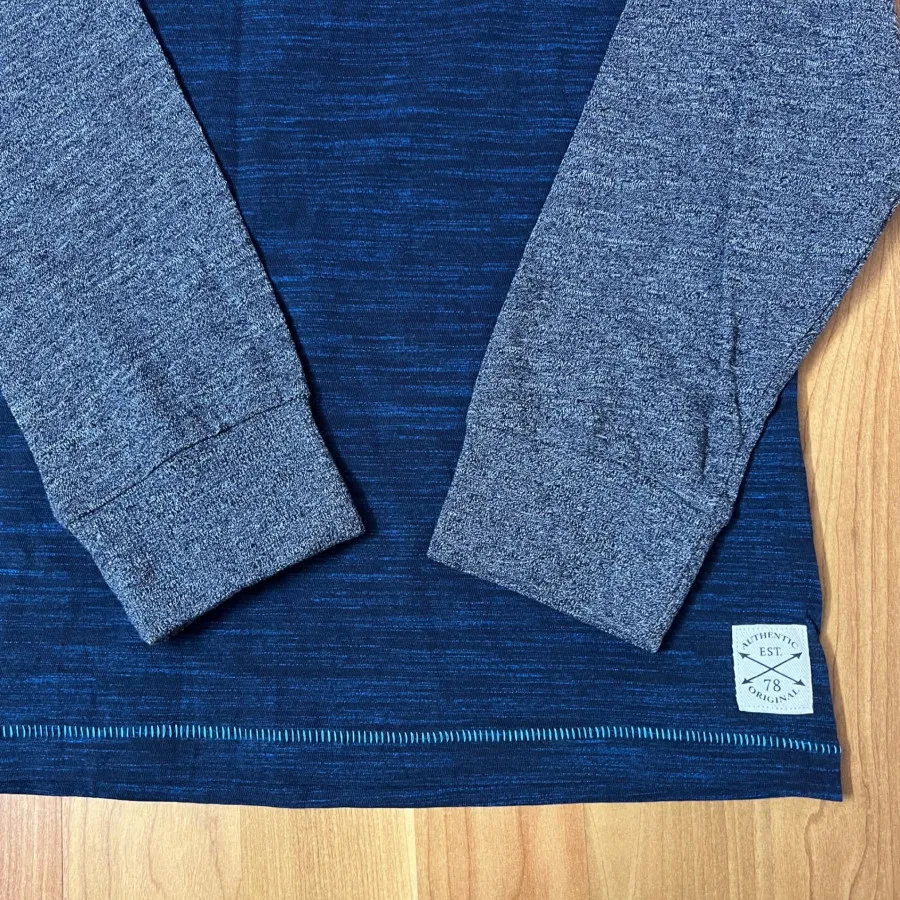 لباس استین بلند