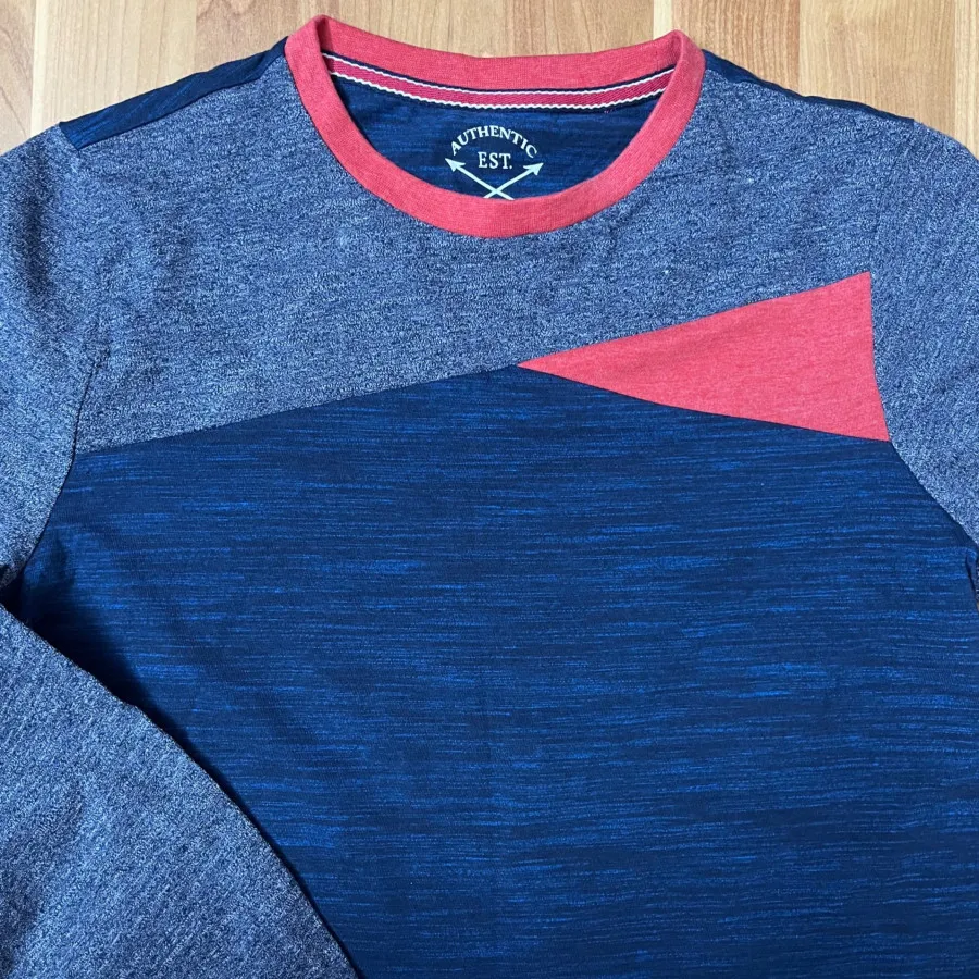 لباس استین بلند