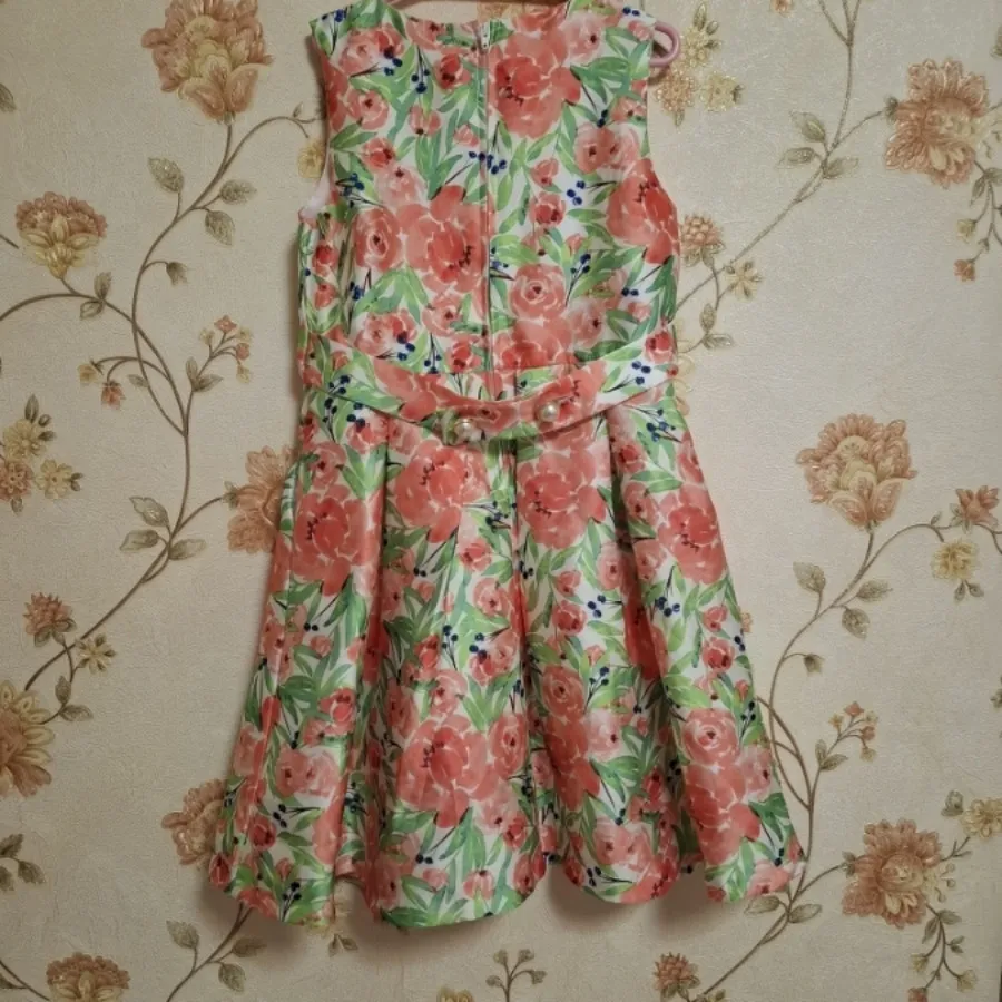 لباس بچگونه آستردار