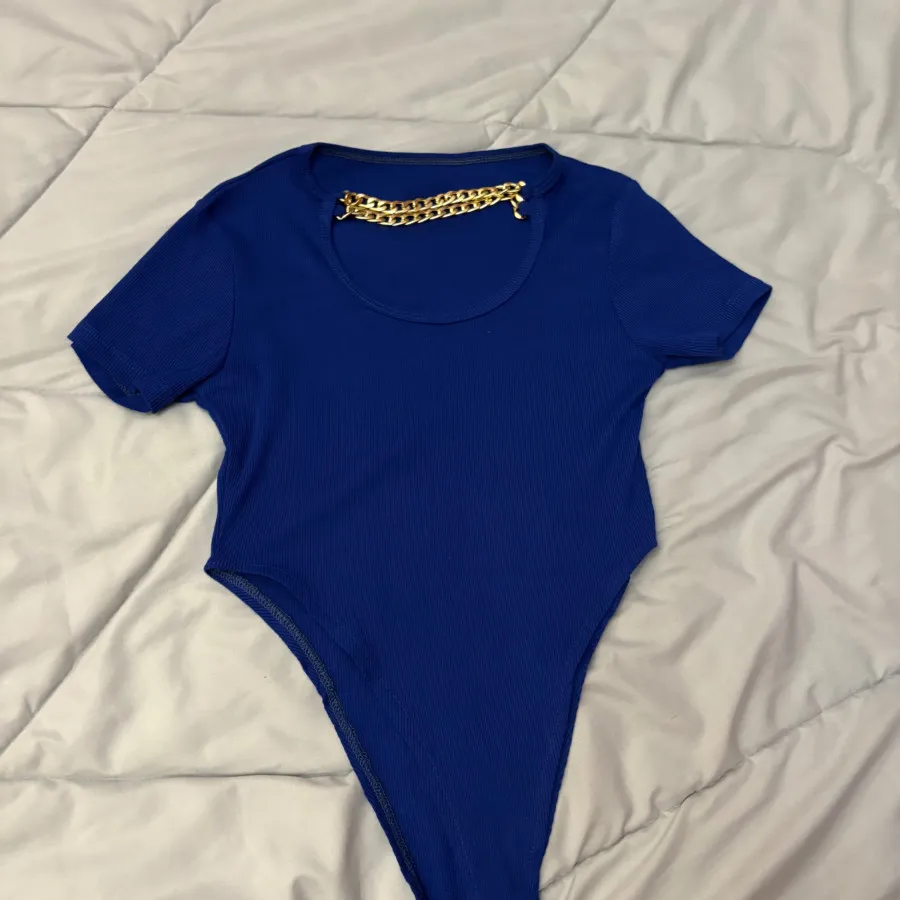 کراپ تاپ و بادی