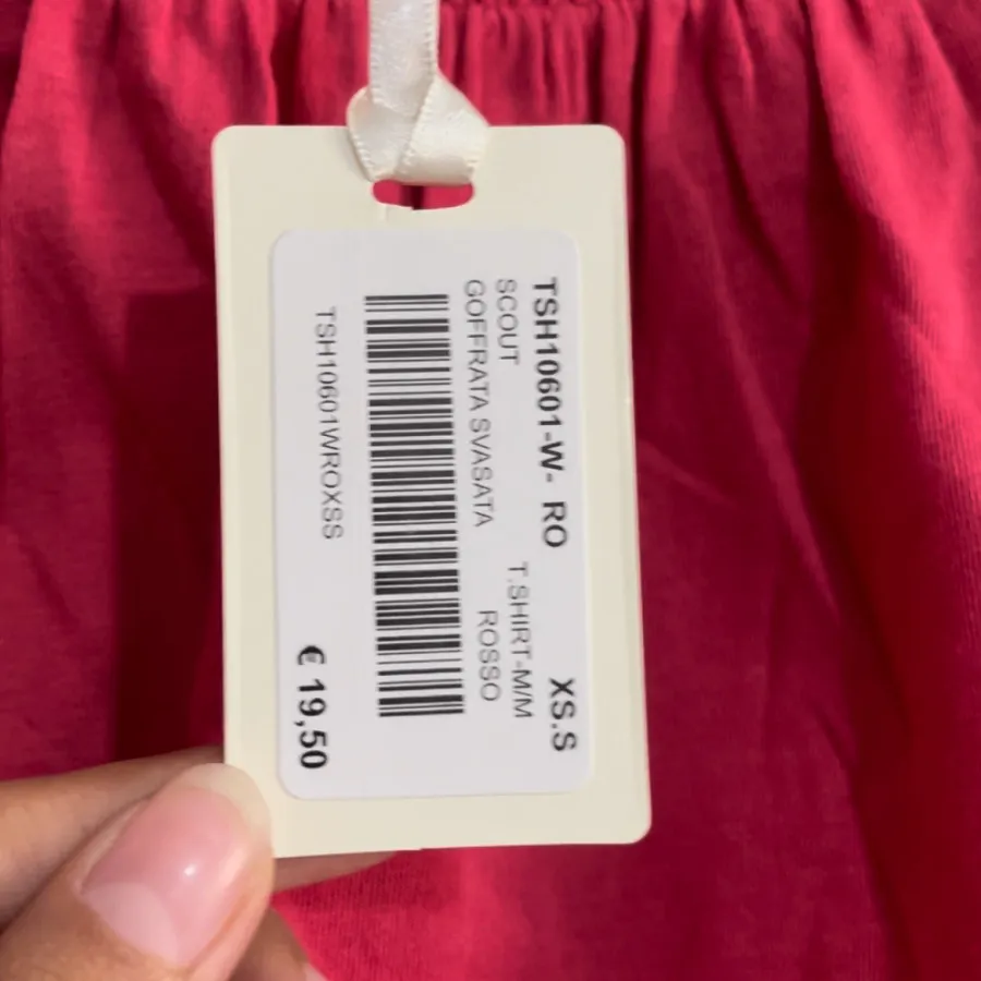 تیشرت یقه قایقی برند