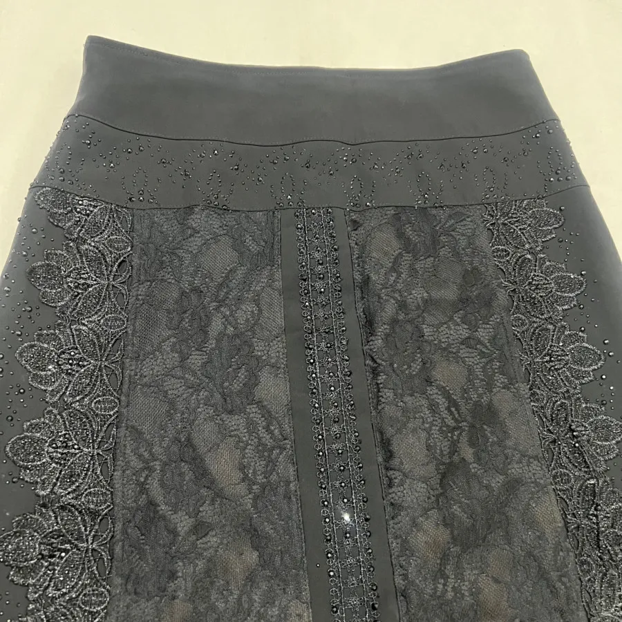 دامن مشکی دانتل