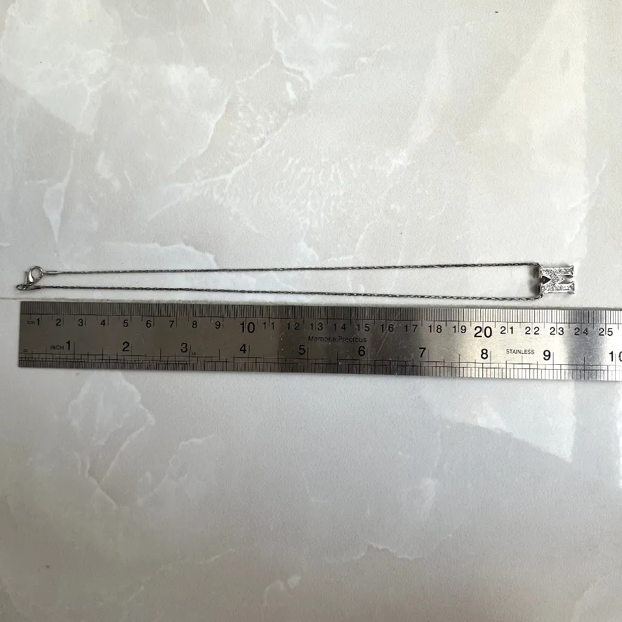 گردنبند نقرهای M