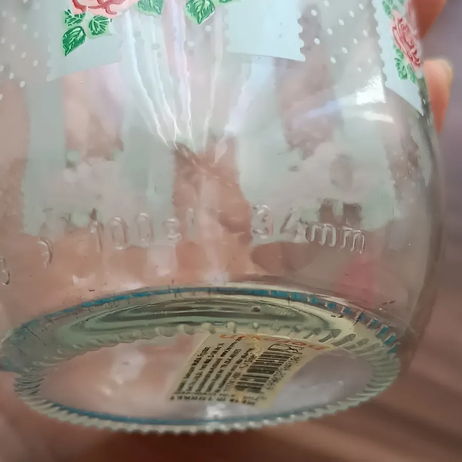 بطری شیر آب