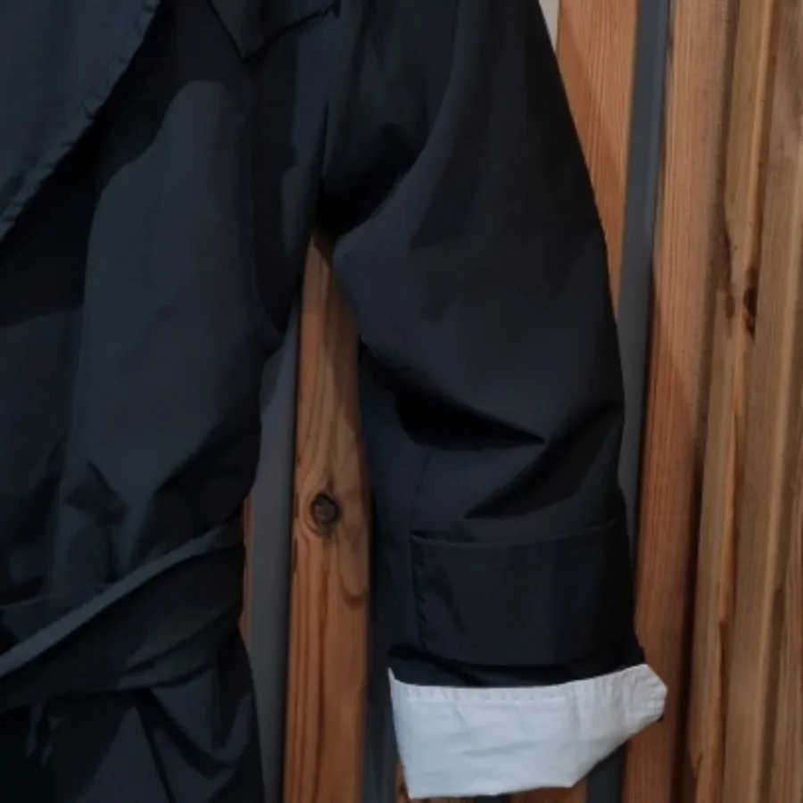 بارونی آستردار