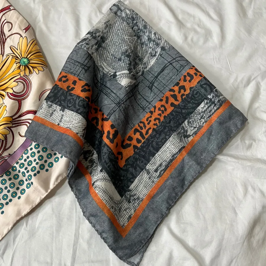 مینی اسکارف