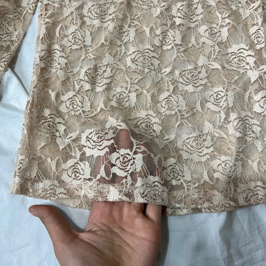 پیراهن دانتل