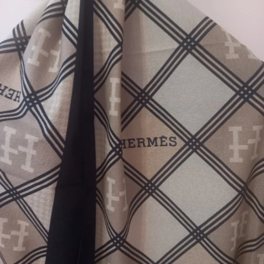 شال پاییزه چاپی