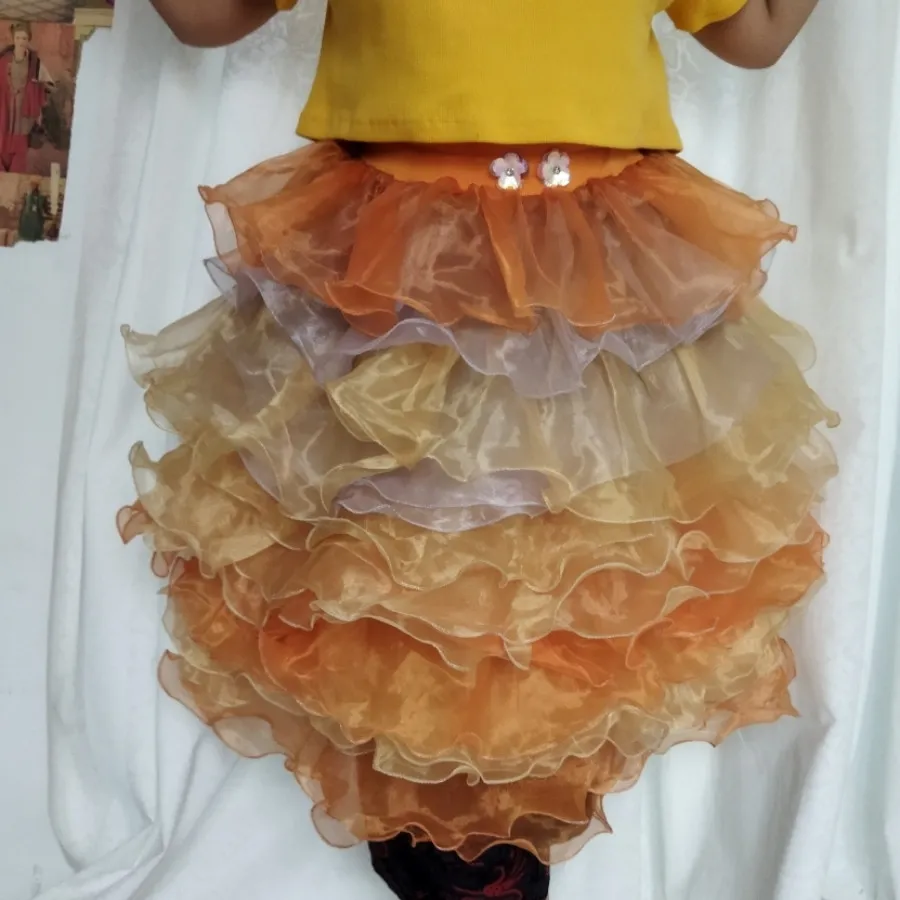 دامن دخترانه