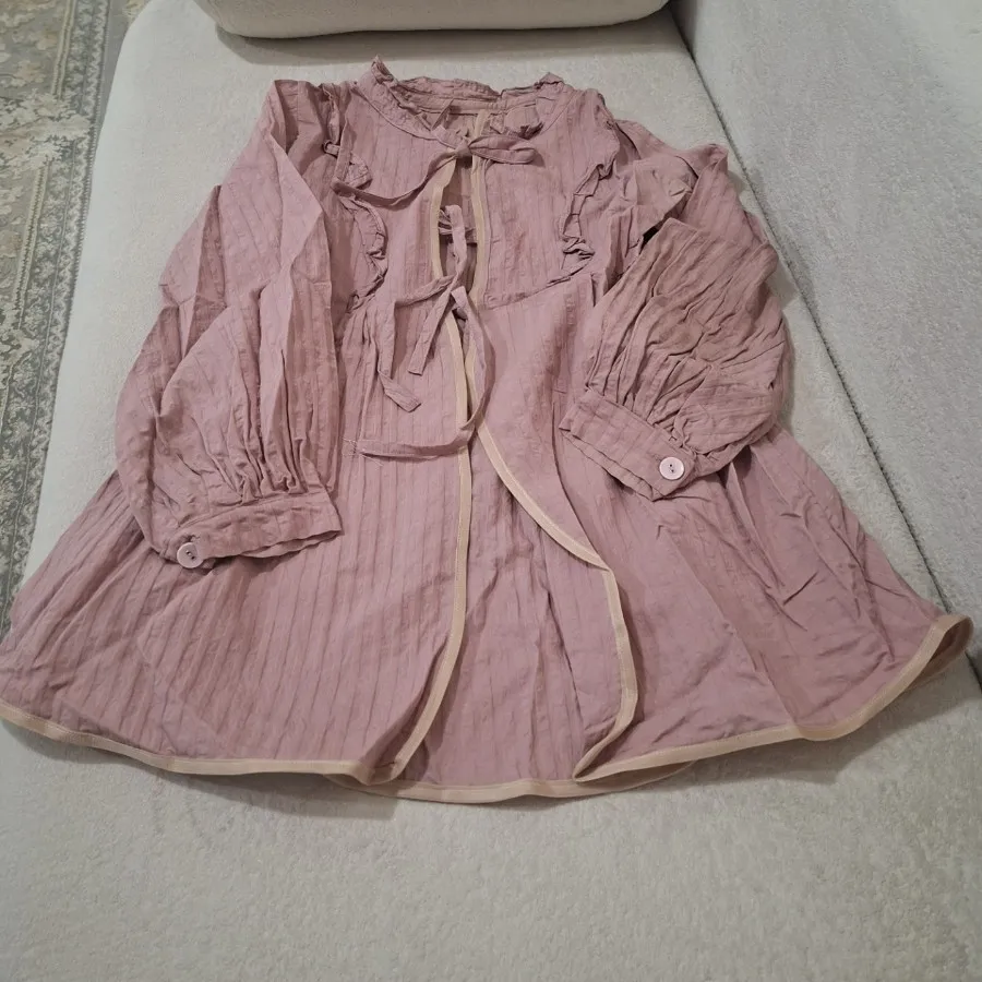 مانتو عروسکی